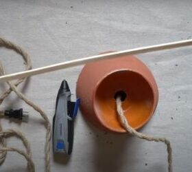 here are 6 easy steps to make the cutest bowl light for your home, A piece of thin reed to cover the seam