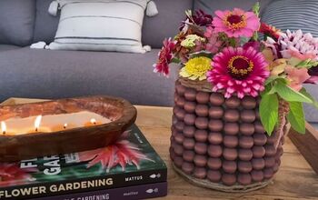 Decorate Your Home With This Unique DIY Beaded Flower Vase