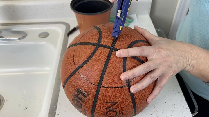 hanging basketball planter