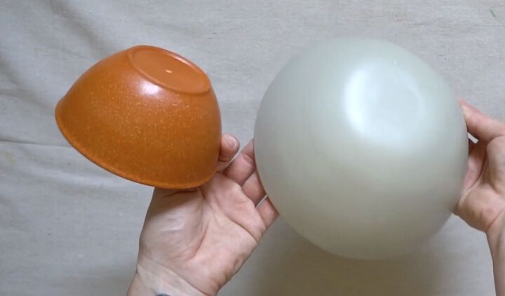 here are 6 easy steps to make the cutest bowl light for your home, Small and big plastic bowls
