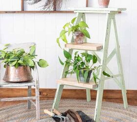 Upcycled Step Ladder Decorating Ideas