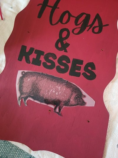 cerdos y besos para la decoracin de san valentn en la granja