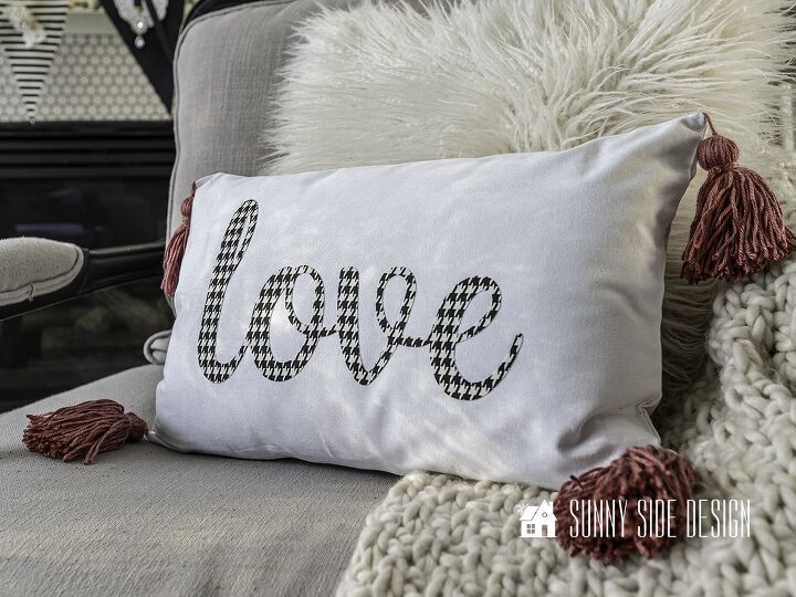 how to make a no sew valentine pillow cover