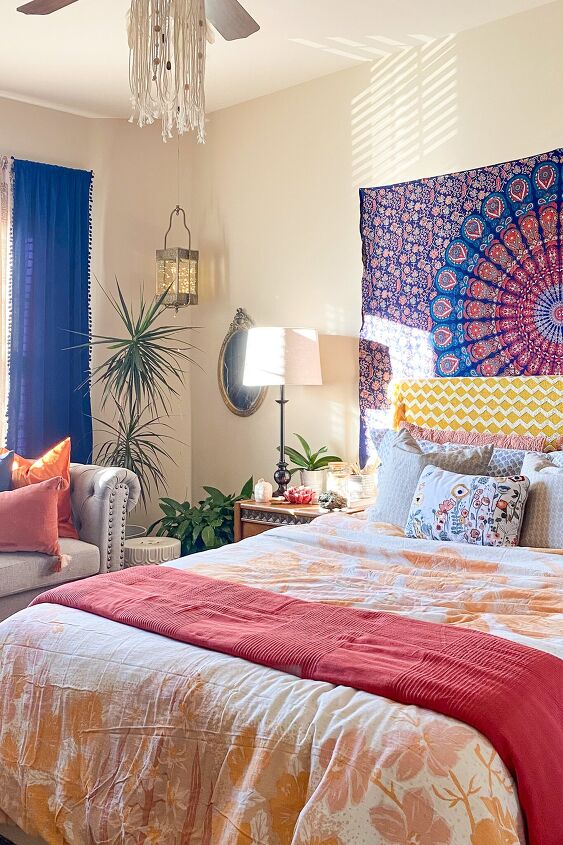 how to layer textiles in a renter friendly boho bedroom