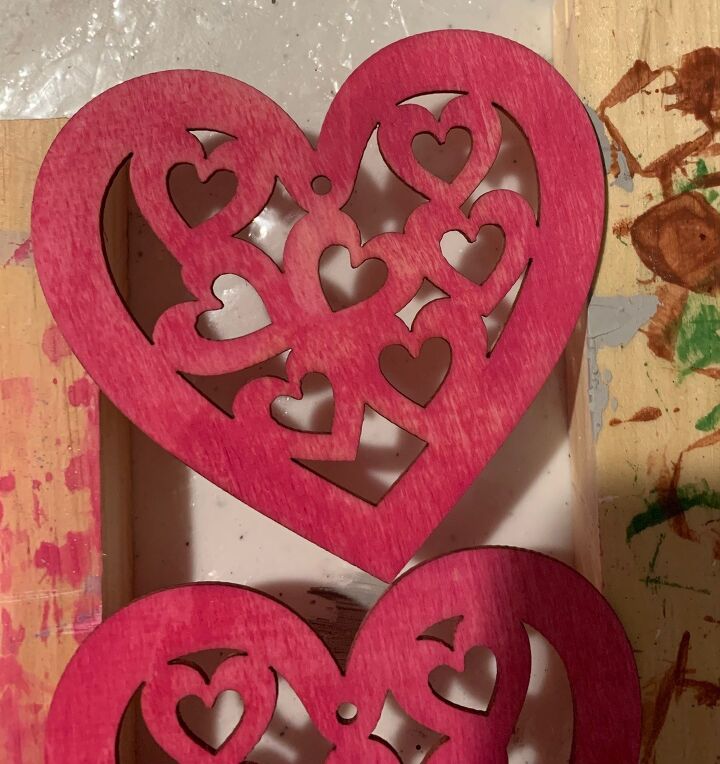 diy valentine gnomes hearts garland