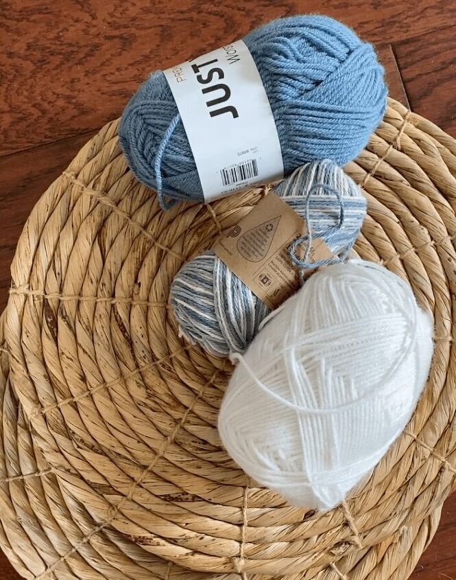 cheap DIY boho wall baskets