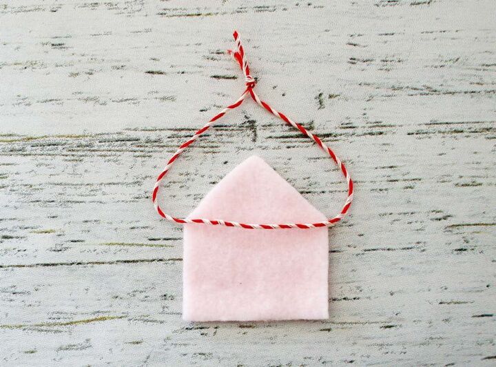 hanging small love note diy decor