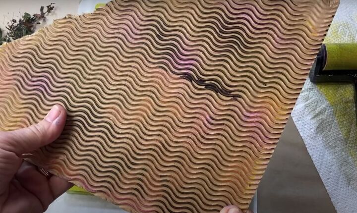 the surprisingly easy way to make your own botanical prints, Corrugated board