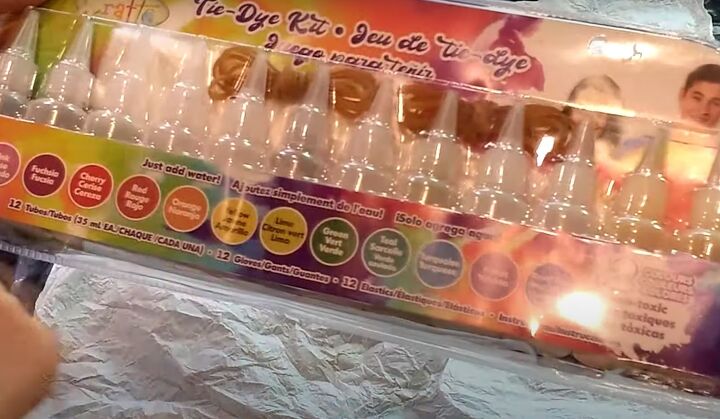 brighten storage bins with vibrant tie dyed tissue paper, Tie dye kit