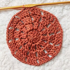 alfombra de ganchillo en forma de molinete