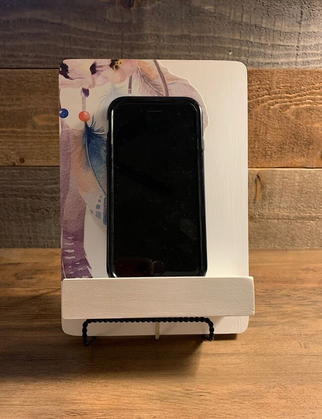 quick easy and very affordable diy phone stand