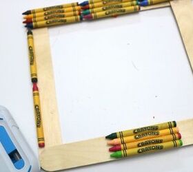 how to make a unique crayon art holder