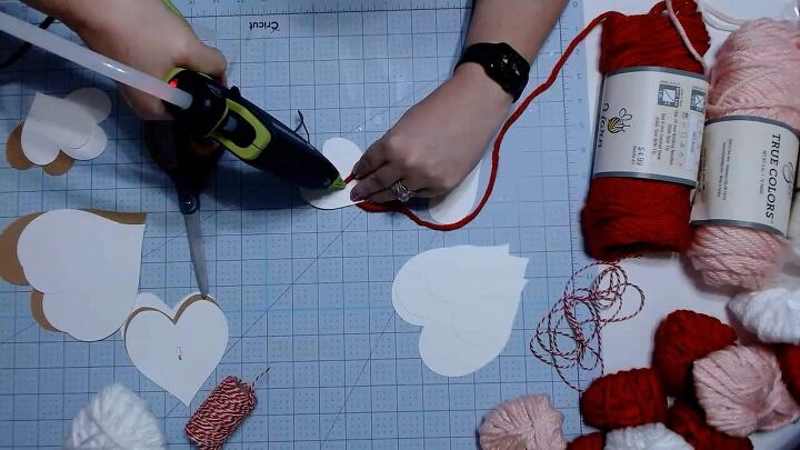 como fazer coraes embrulhados em fios artesanato fcil