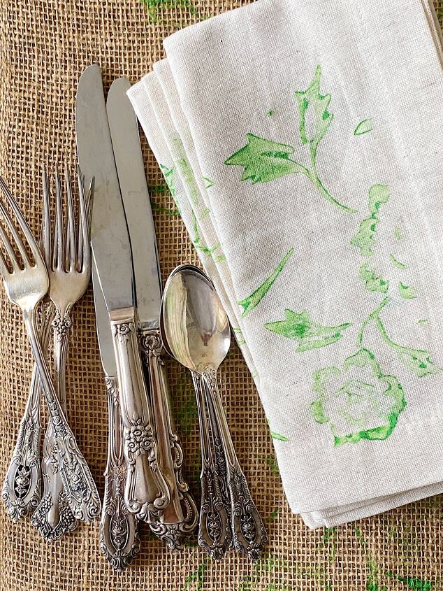 easy diy project vegetable printing, New Spring Crafts Painted Napkins