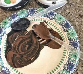 This is such a simple way to make anything look vintage (& it takes just 2 paint colors!)