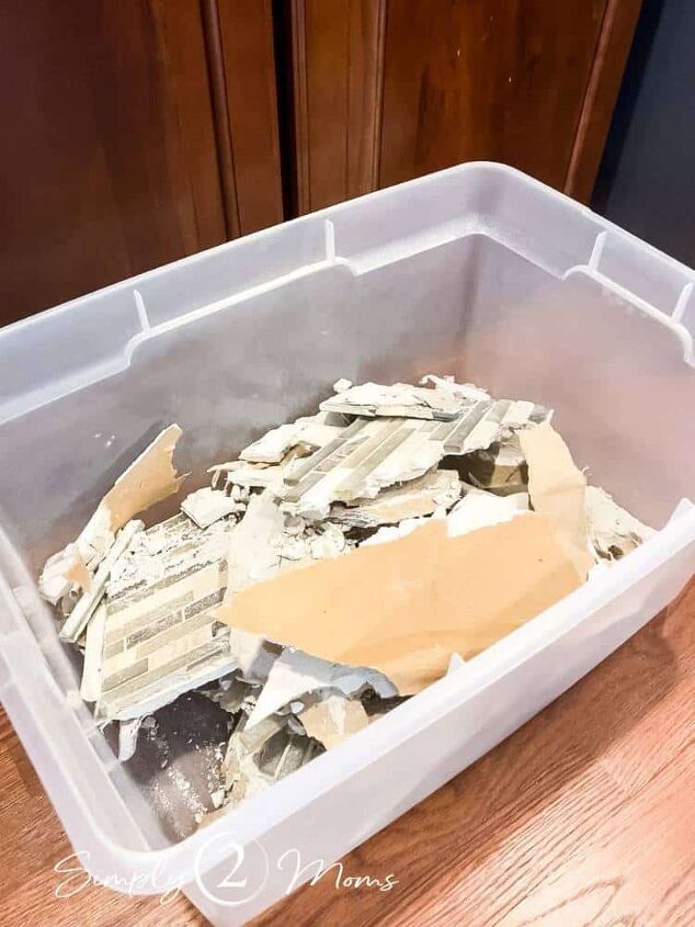 how to remove a tile backsplash from a kitchen