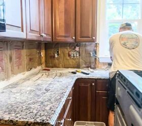 how to remove a tile backsplash from a kitchen