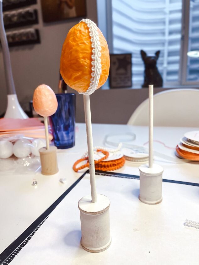 how to make easy decoupage eggs on spools
