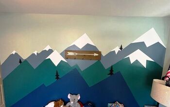 How to Paint a Mountain Mural