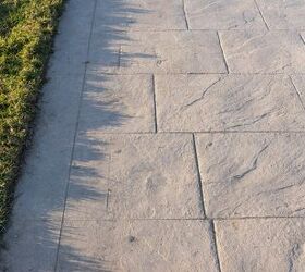 how to cut concrete pavers the right way, concrete walkway and grass border