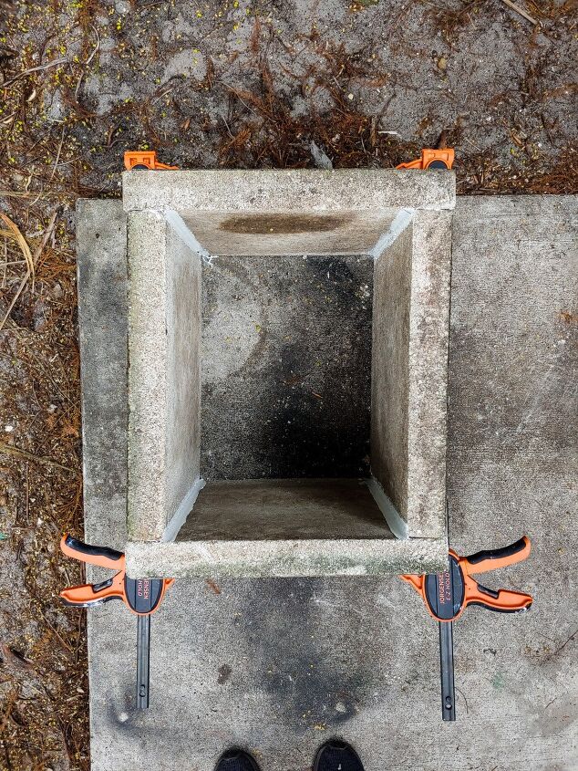 create a concrete paver planter