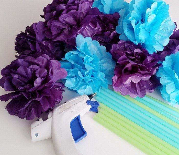 ramillete de flores de papel de seda un tutorial de paja reciclada