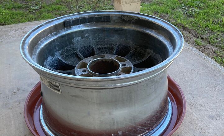 from tire rims to spring planters