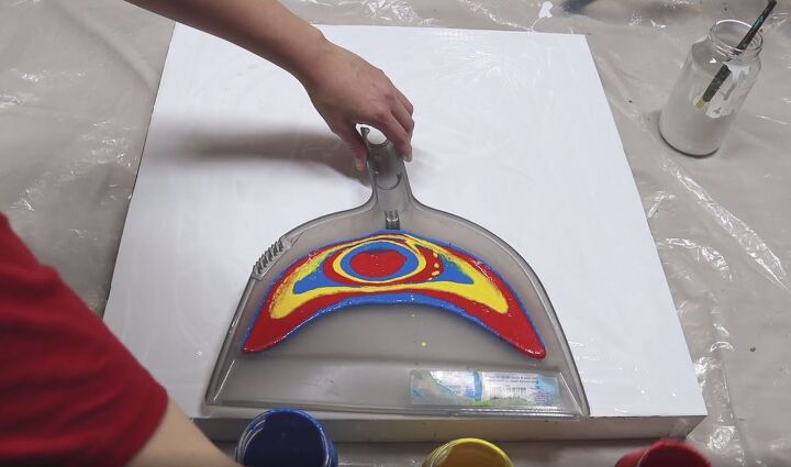 dustpan painting