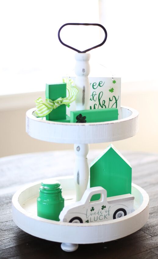 thrifty st patrick s day tiered tray