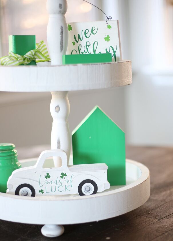 thrifty st patrick s day tiered tray