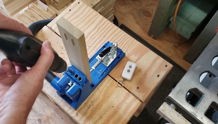 shaker style cabinet door with a pallet wood twist, Pocket Holes getting drilled