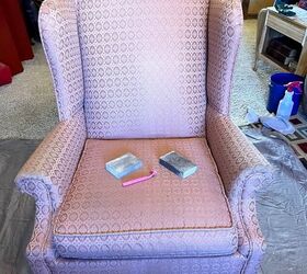 How to Paint Upholstered Armchair to look like Leather