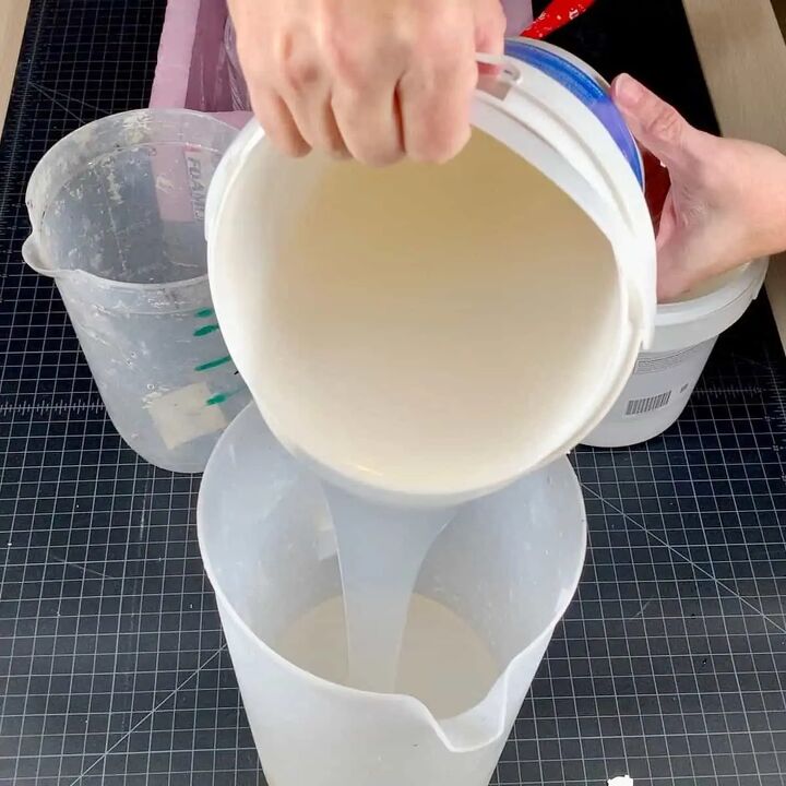 diy large concrete silicone mold for a planter