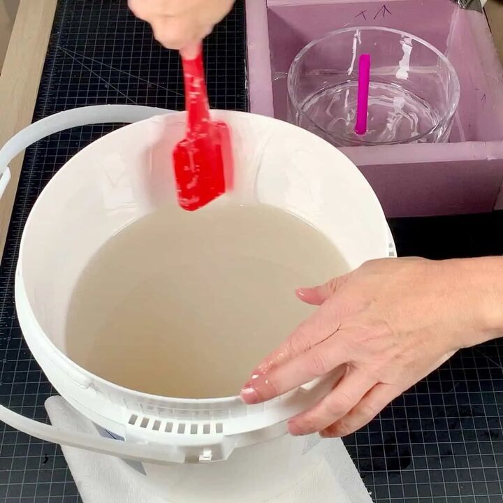 diy large concrete silicone mold for a planter