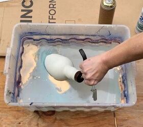 How To Hydro Dip Vases With Spray Paint - My Uncommon Slice of Suburbia