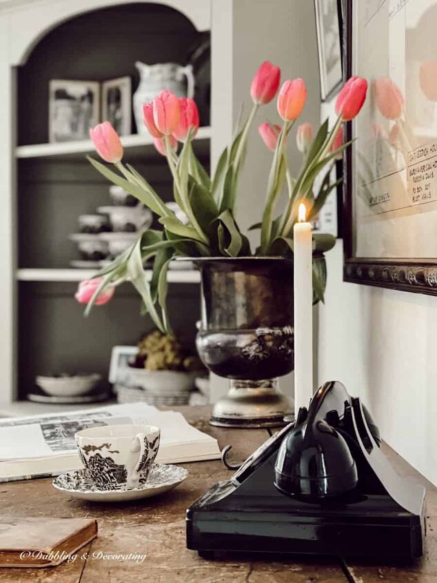 how a penny can keep tulips from drooping