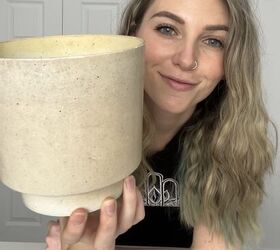 She starts with this basic planter pot and ends up with easy and useful kitchen storage