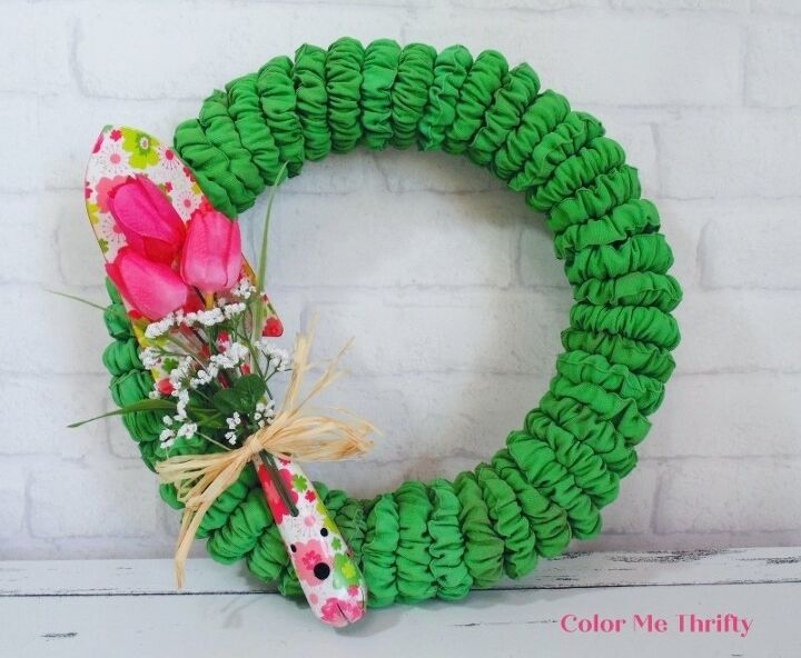 quick and easy DIY spring wreath for front door