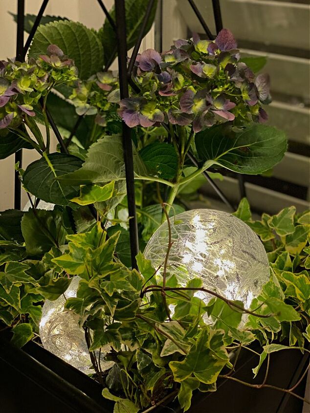 orbes brilhantes para adicionar um brilho mgico ao seu jardim este ano