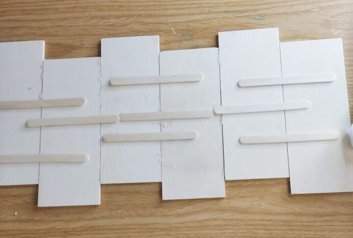 simple cute easy easter signs, Craft sticks glued horizontal