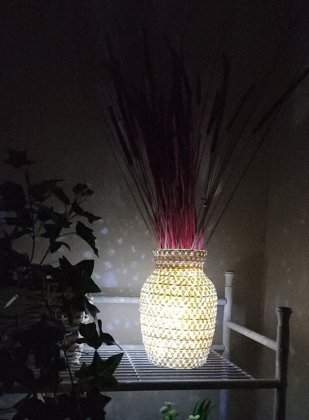 high end vase using a dollar tree sun hat