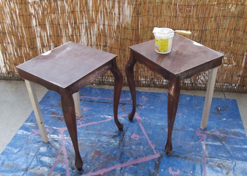 mesa para dois mesas laterais recicladas e extravagantes