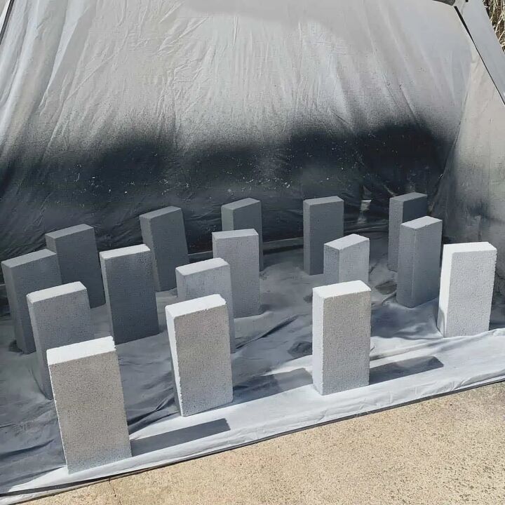 How To Make A DIY Concrete Block Planter Box | Hometalk