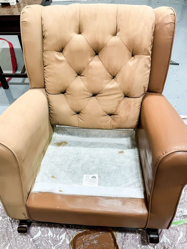 how to paint a fabric chair to look like leather