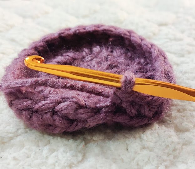 diy crochet pen pencil holder