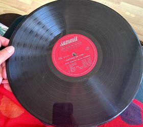 transform a vinyl record into a piece of mindful mandala art, Old Vinyl record