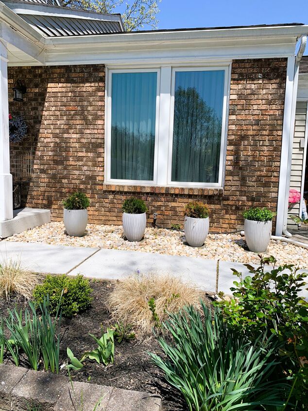 low maintenance front yard landscaping