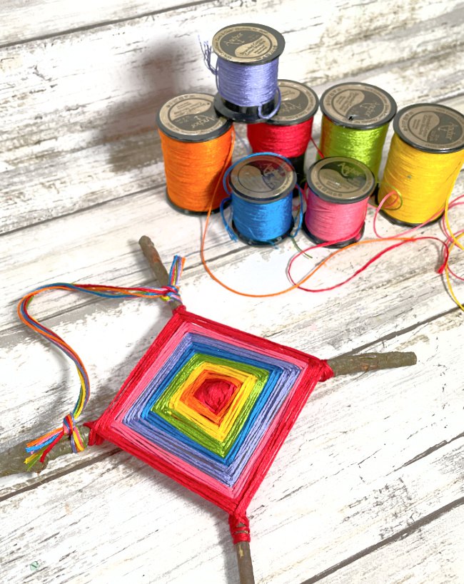 how to make a gods eye craft with embroidery floss