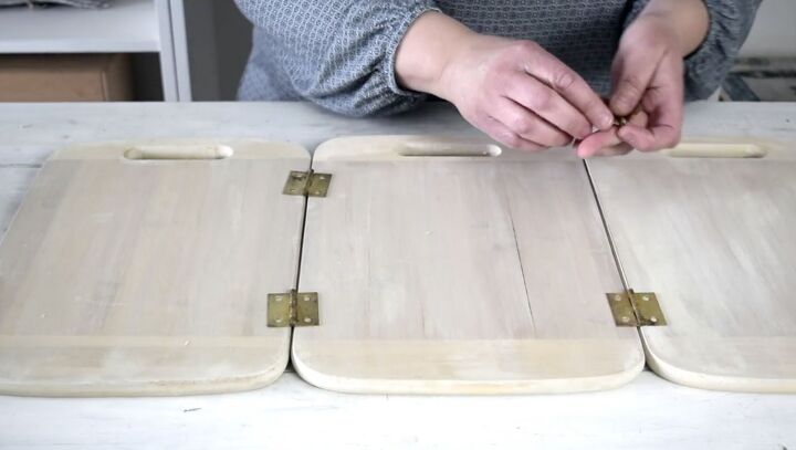 hide countertop clutter