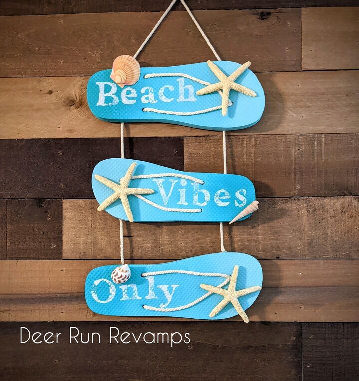 How to make a Beachy Wall Hanging with Dollar Store Flip Flops | Hometalk